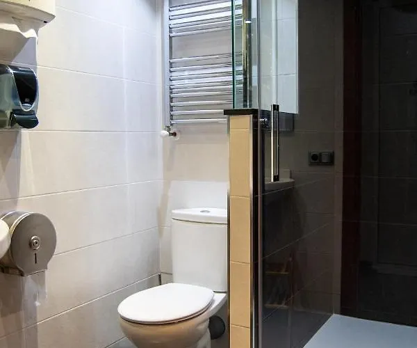 بيت ضيافة Apolo 2*